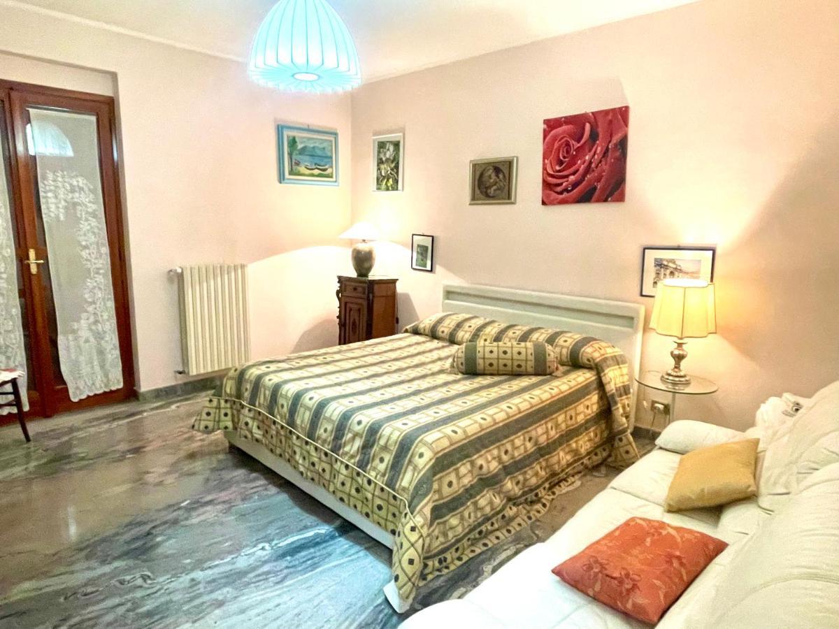 Ferienwohnung La Vie En Rose Mattinata Exterior foto
